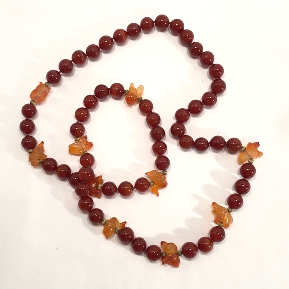 Vintage Carnelian Bead Necklace with Fetishes - Picture 2 of 9
